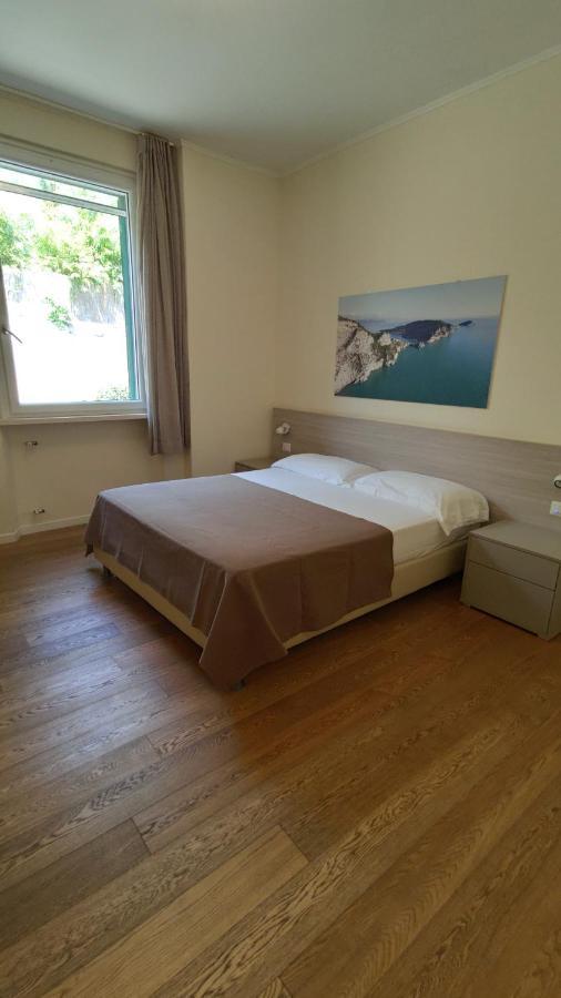 Via Delle 5 Terre 3*